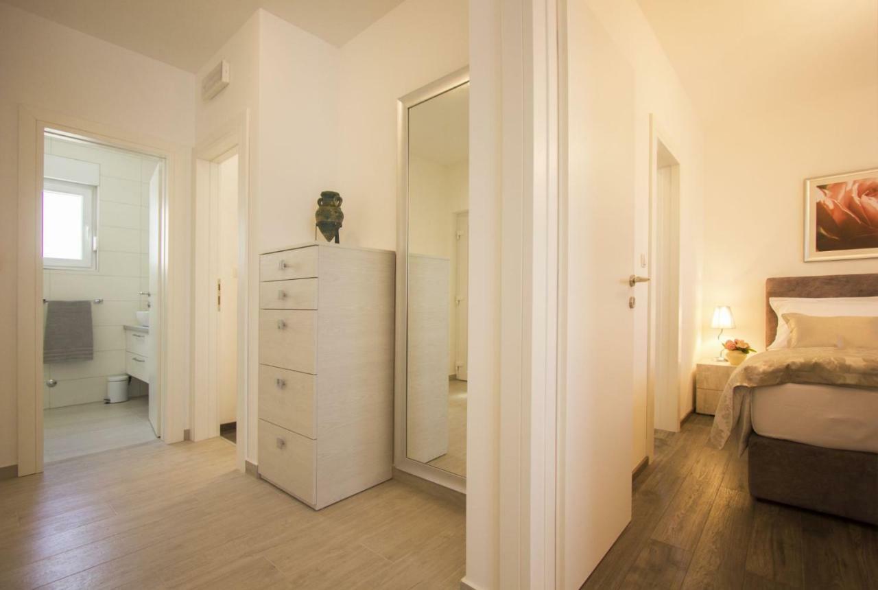 Paradise Lux Apartment Trogir Ngoại thất bức ảnh