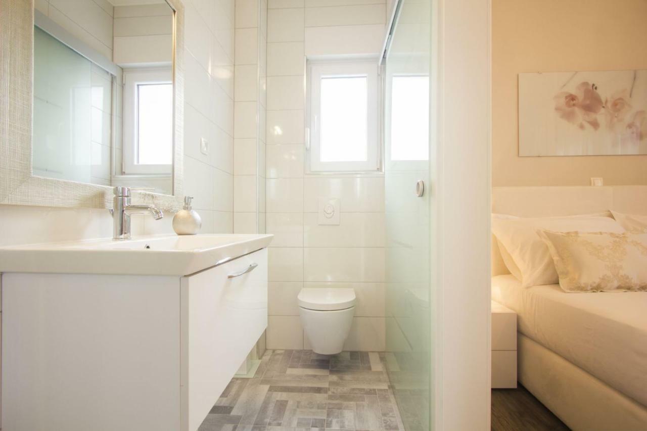 Paradise Lux Apartment Trogir Ngoại thất bức ảnh